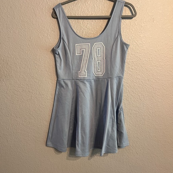 76 Cheerleader Skater Fit & Flare  SKY Blue Jersey Dress H&M DIVIDED Size‎ 14 - Picture 1 of 4